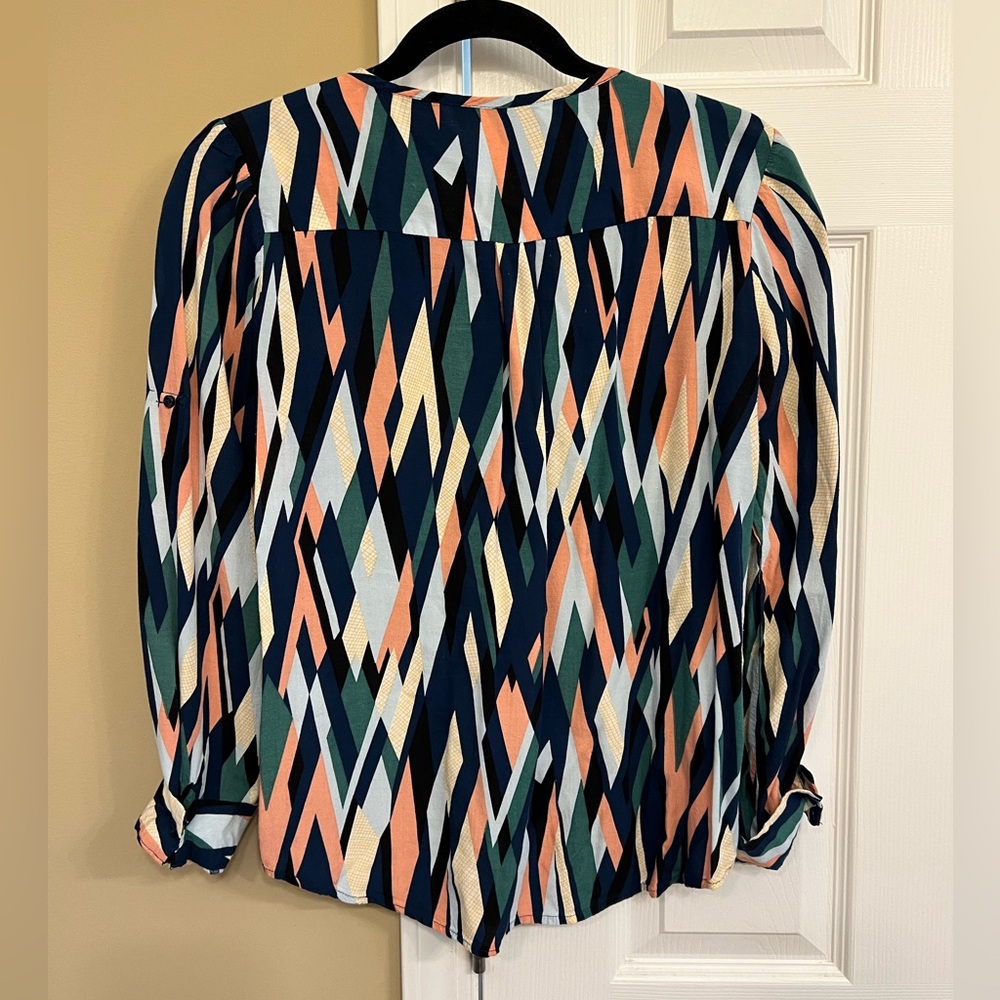 Source Unknown Geometric Print Button-Down Blouse - Navy, Peach, Green, Cream - Picture 3 of 5